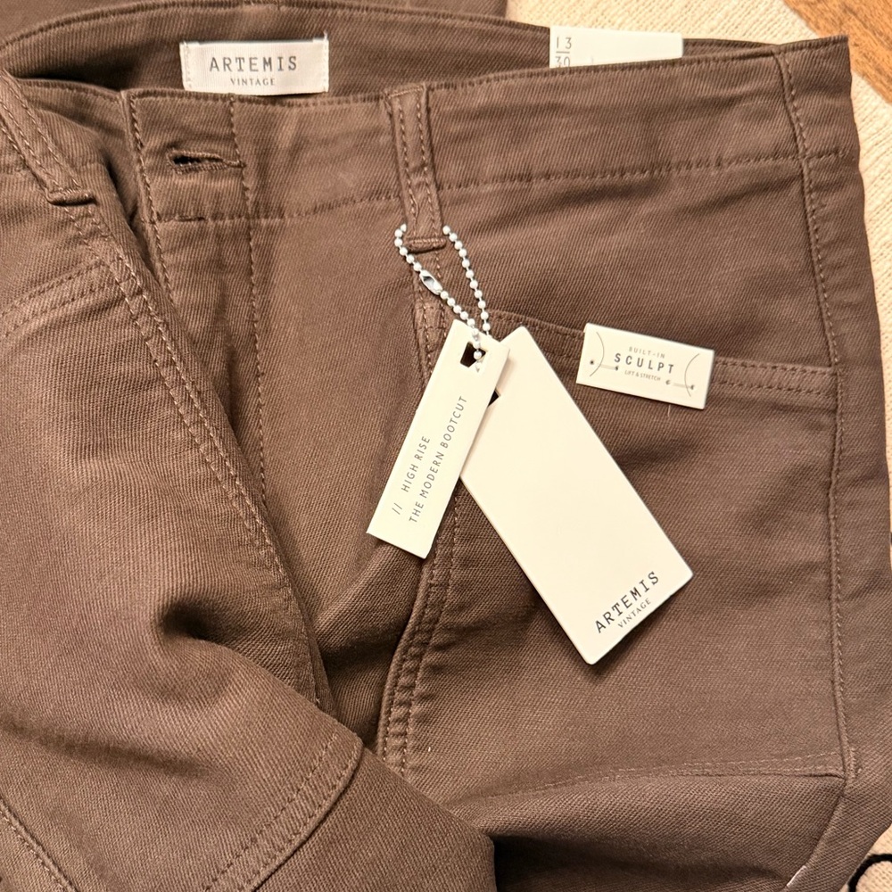 Tummy Control High Rise Bootcut Jeans - Picture 8 of 9